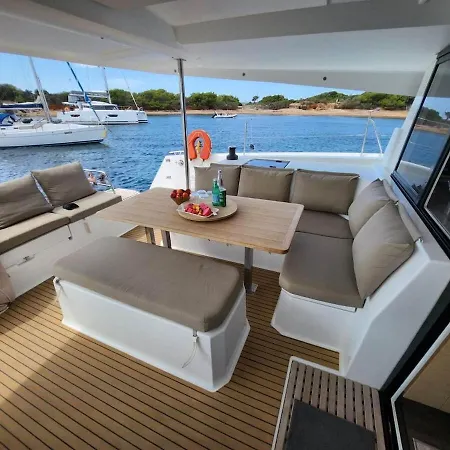Botel Croisieres *