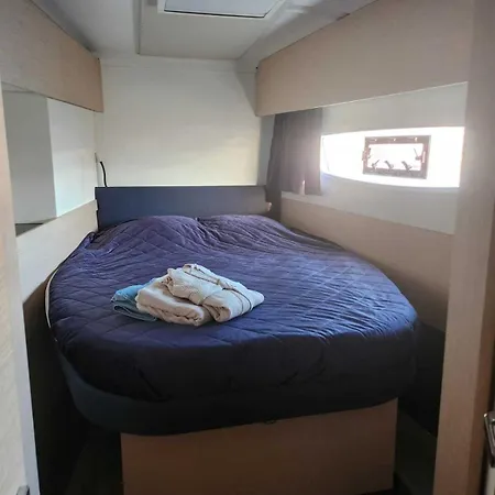 Croisieres ספינת מלון
