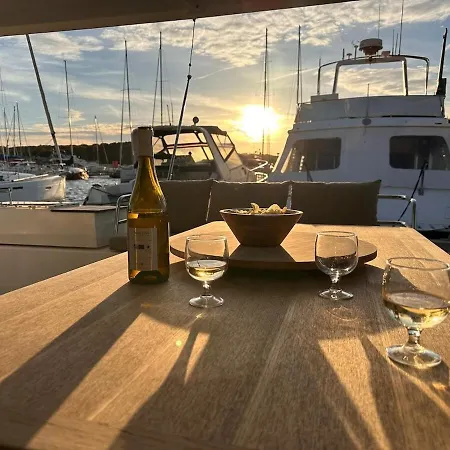 Botel Croisieres *