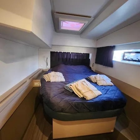 Hotel en barco Croisieres *